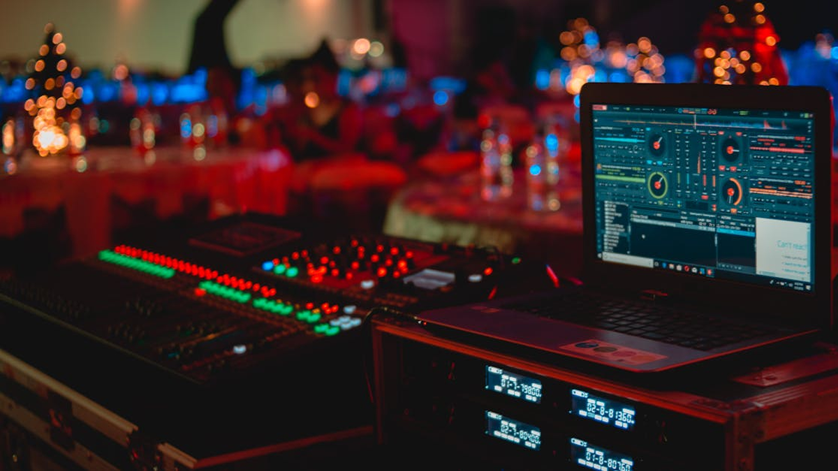 Outsourced Accounting Solutions for Tech Startups